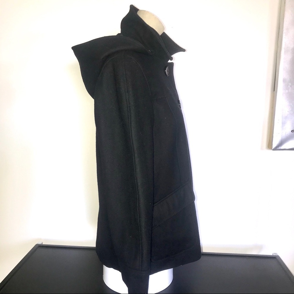 Gallery’s Hooded coat.